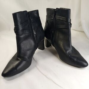 LAUREN Ralph Lauren Black Ankle High Heeled Boots Women's Size  8.5B